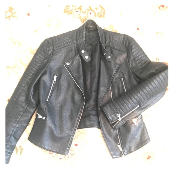 Black leather Jacket - Picture 1 of 2